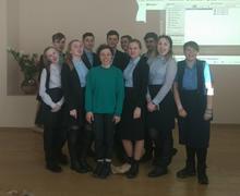Участники мастер-класса с художником Анастасией Кузьминой